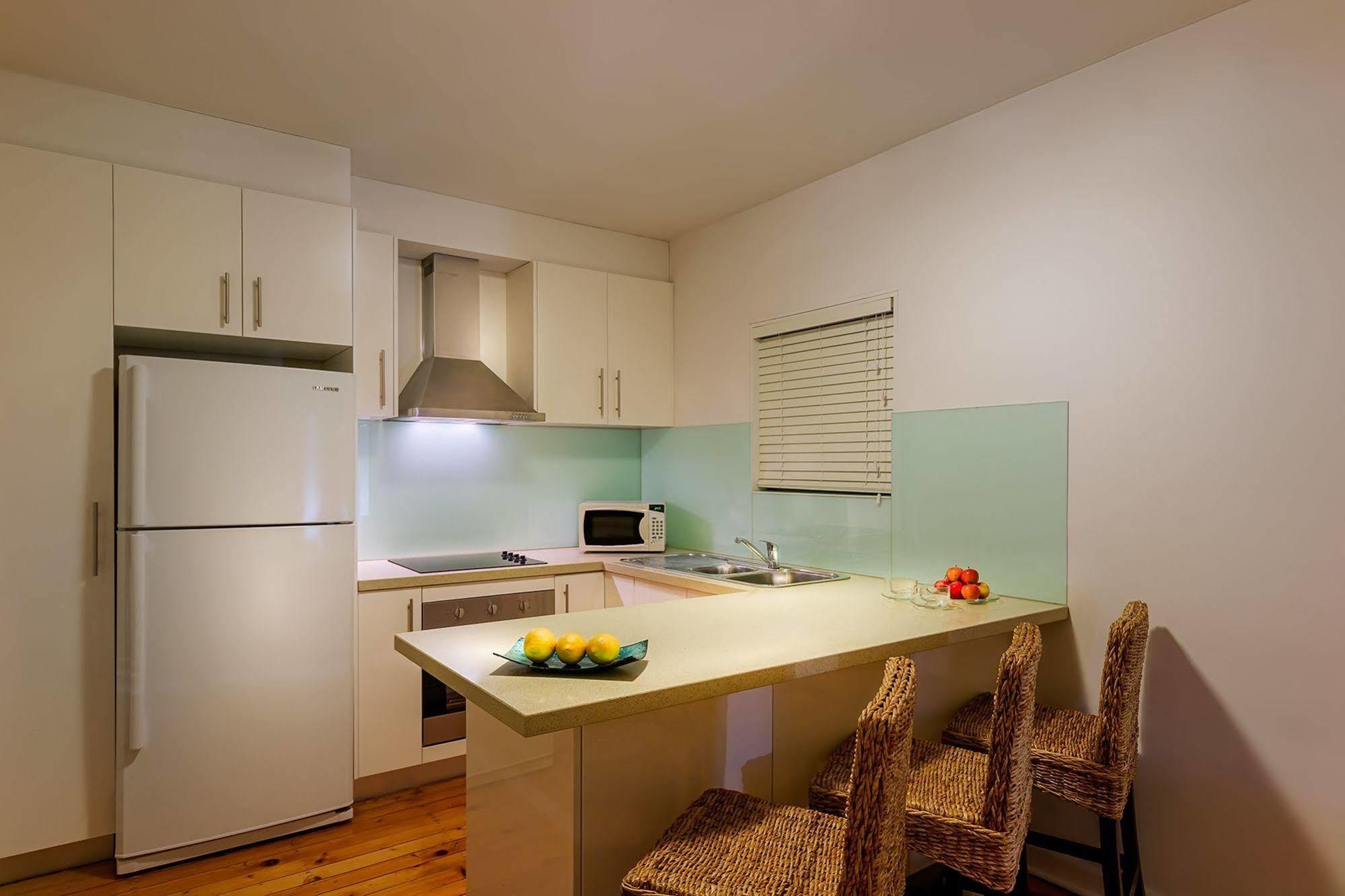 Crest On Barkly Serviced Apartments Melbourne Exterior photo
