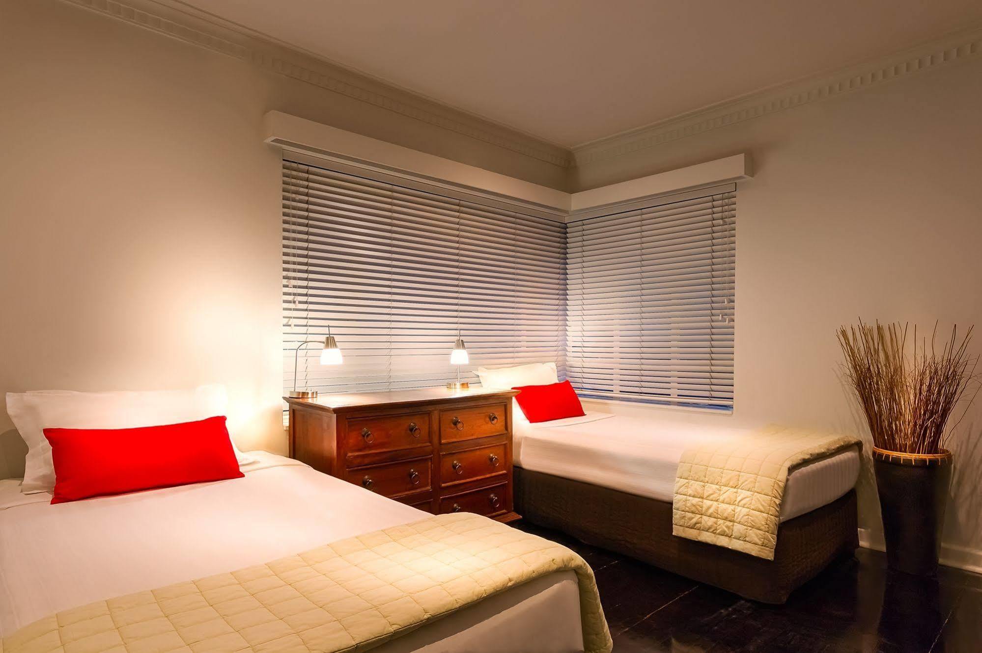 Crest On Barkly Serviced Apartments Melbourne Exterior photo